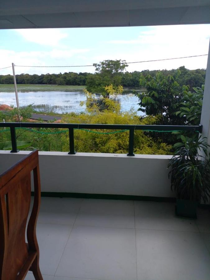 Lake Edge Dambulla Extérieur photo