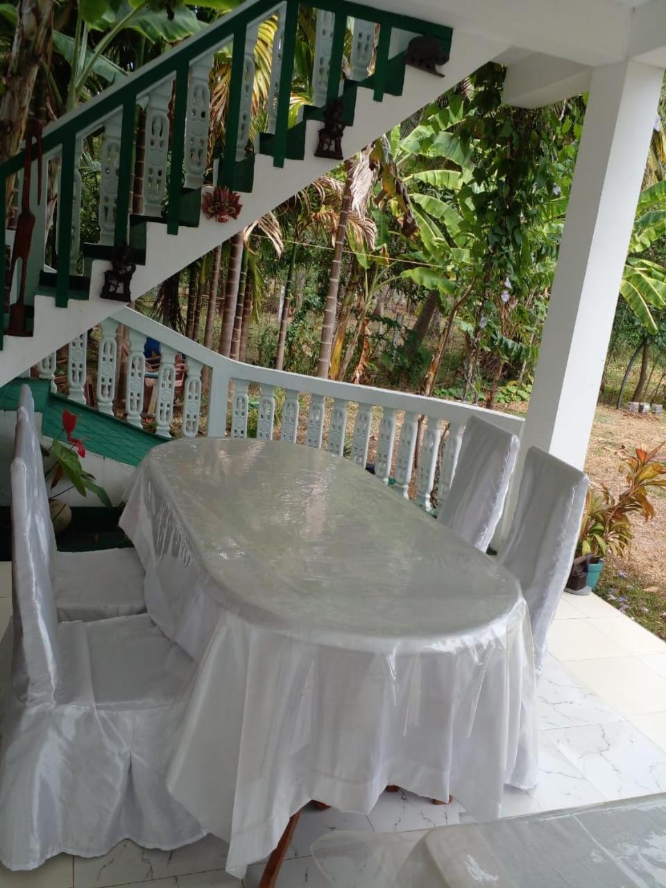 Lake Edge Dambulla Extérieur photo